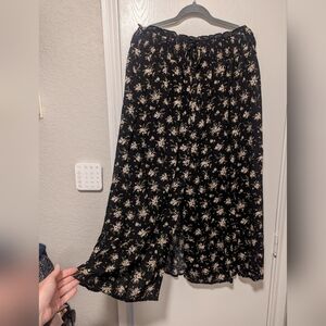 Blu Pepper Maxi skirt